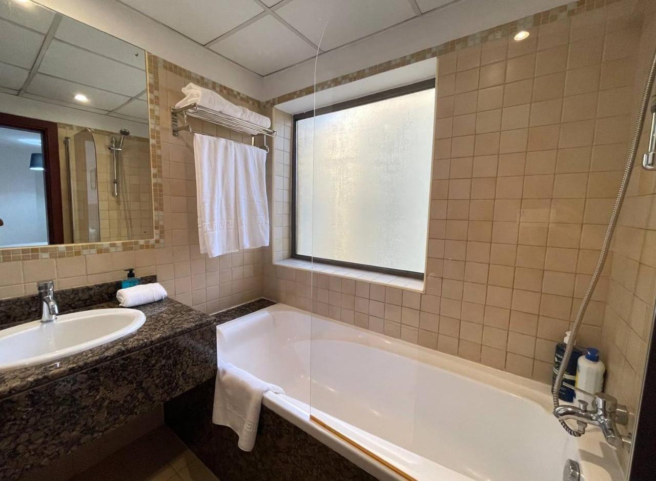 Luxury Jbr Apartments , Beach , Pool , Parking 두바이 외부 사진